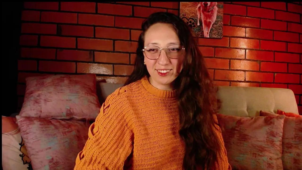 Photos of analovee from Cherry is Freechat