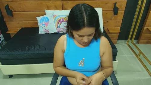 andrealeinier from Cherry is Freechat