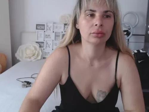 andreeasquirt from Cherry is Freechat