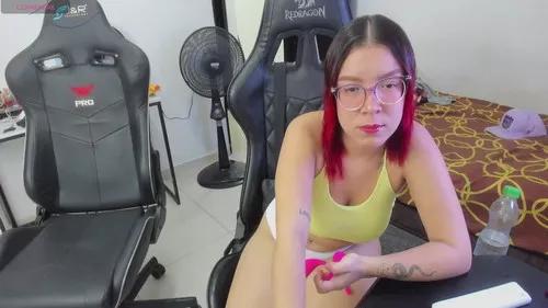 Check-out our cam rooms range and converse on a personal level with our delicious livecams streamers, showing off their spicy curves and toys.