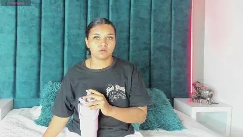 carolinaevanss from Cherry is Freechat