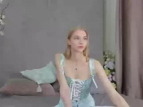 chloelens from Cherry is Freechat