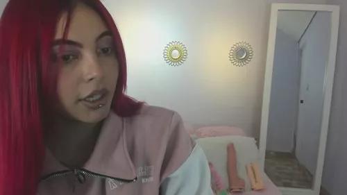 Photos of cloeelove from Cherry is Freechat