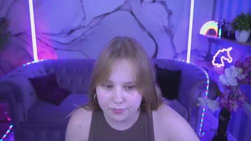 crystallpaws from Cherry is Freechat