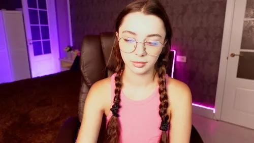 Photos of dinacandy from Cherry is Freechat