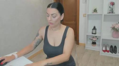 elisabaxter from Cherry is Freechat