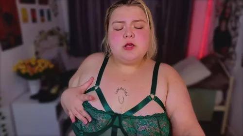 ellabigbaby from Cherry is Freechat