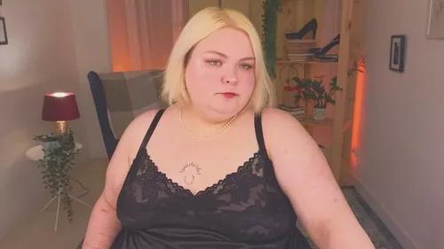 ellabigbaby from Cherry is Freechat
