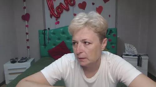 emiliagree from Cherry is Freechat