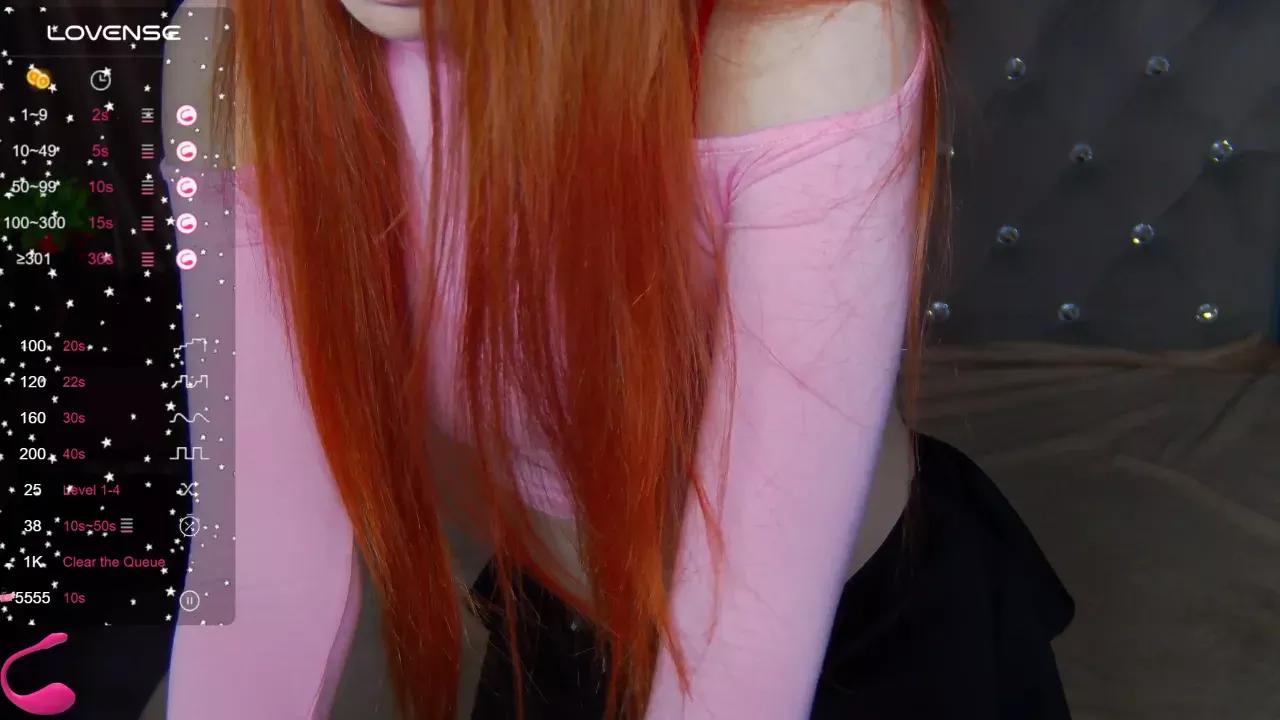 Check-out our cam rooms range and converse on a personal level with our delicious livecams streamers, showing off their spicy curves and toys.