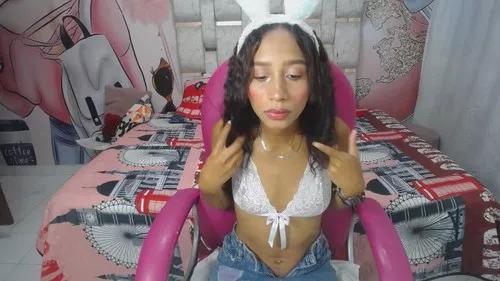Check-out our cam rooms range and converse on a personal level with our delicious livecams streamers, showing off their spicy curves and toys.