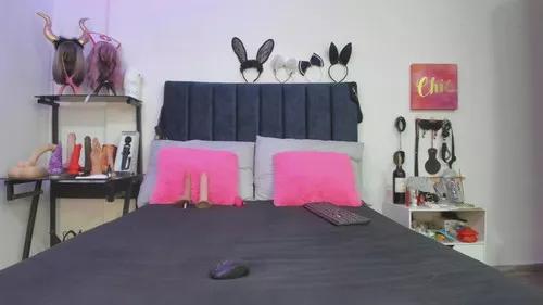 emmilygiraldo1 from Cherry is Freechat