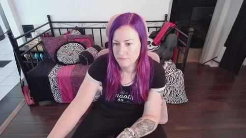 Photos of gennyrock from Cherry is Freechat