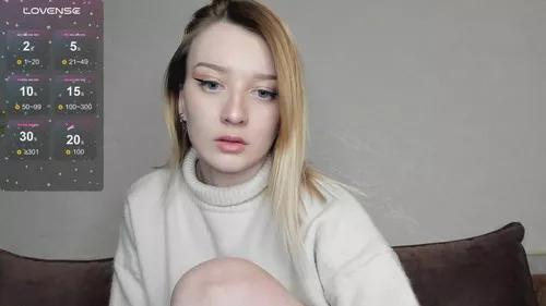 Photos of heyscarlett from Cherry is Freechat