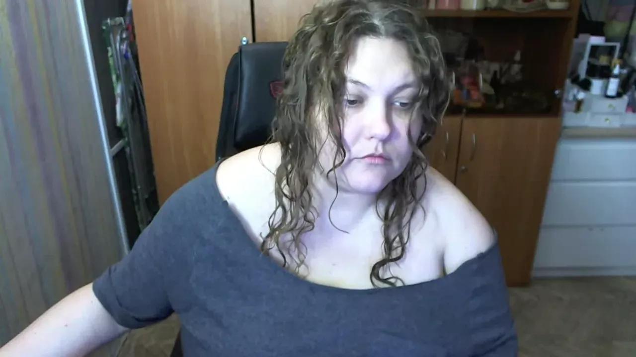 hotalexa from Cherry is Freechat