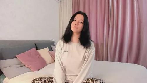 hovbatlove from Cherry is Freechat