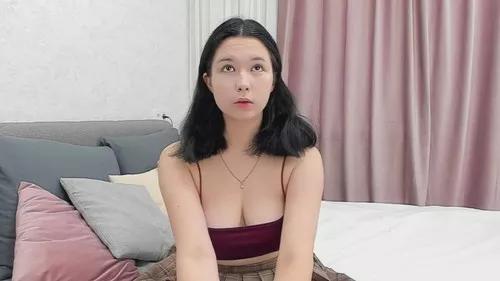 hovbatlove from Cherry is Freechat