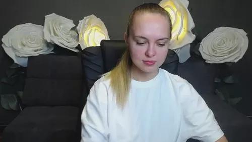 Photos of khaleesimoon from Cherry is Freechat