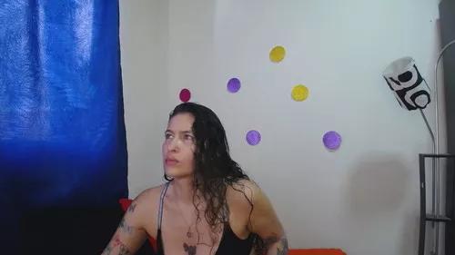 leylahornybg from Cherry is Freechat