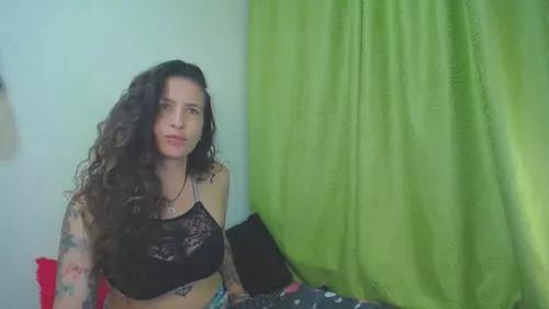 leylahornybg from Cherry is Freechat