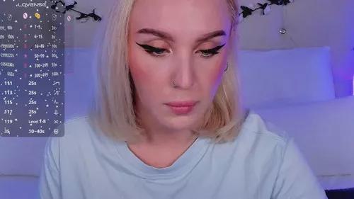 lianafleen from Cherry is Freechat