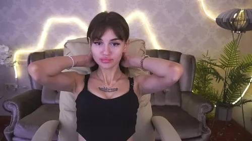 lilsunshine from Cherry is Freechat