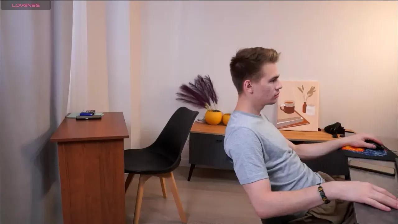 Photos of maxandeva from Cherry is Freechat
