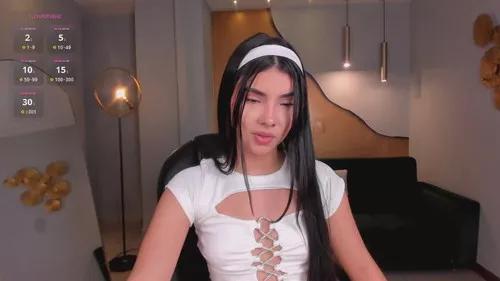 mialaurence from Cherry is Freechat
