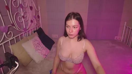 missdiana from Cherry is Freechat