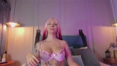 Check-out our cam rooms range and converse on a personal level with our delicious livecams streamers, showing off their spicy curves and toys.