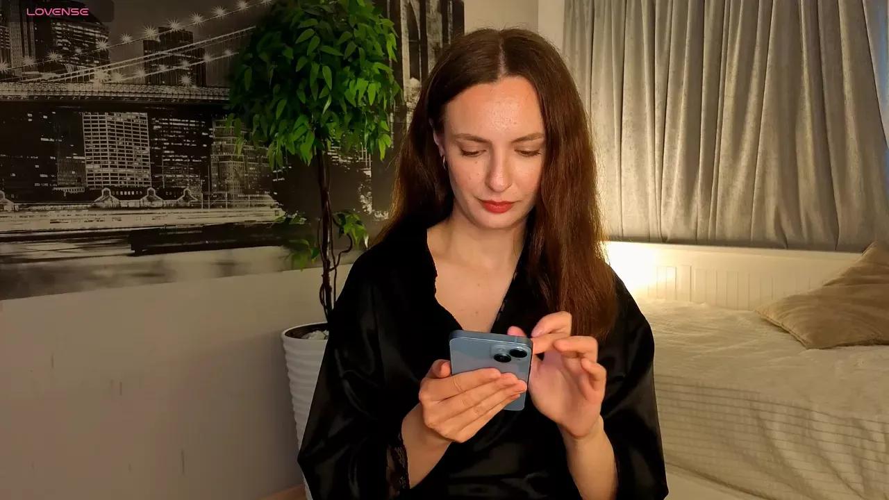 mollylissa from Cherry is Freechat