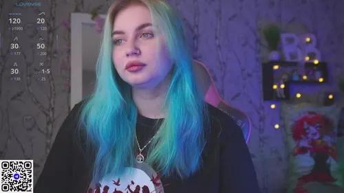 moonvalkyrie from Cherry is Freechat
