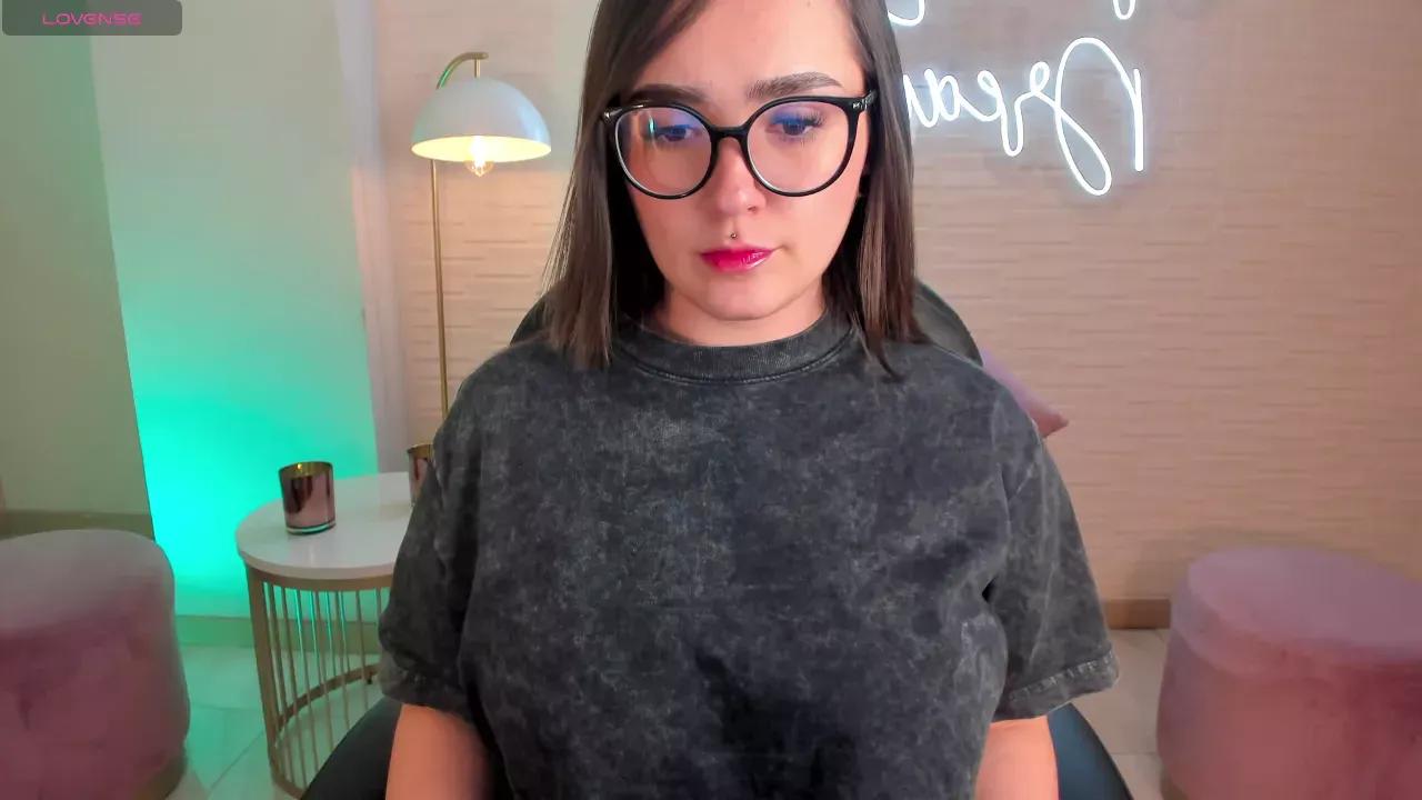 sarahrhodes from Cherry is Freechat