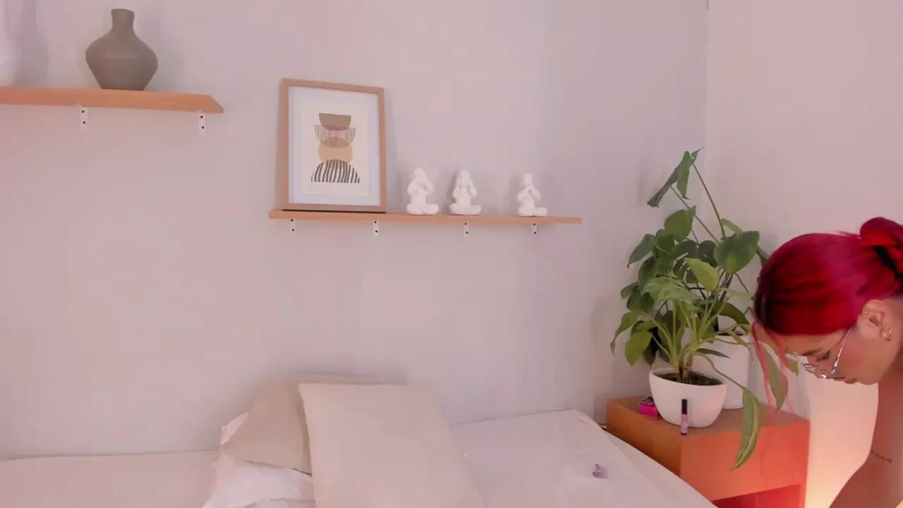 Check-out our cam rooms range and converse on a personal level with our delicious livecams streamers, showing off their spicy curves and toys.