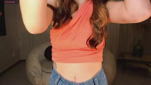 Check-out our cam rooms range and converse on a personal level with our delicious livecams streamers, showing off their spicy curves and toys.