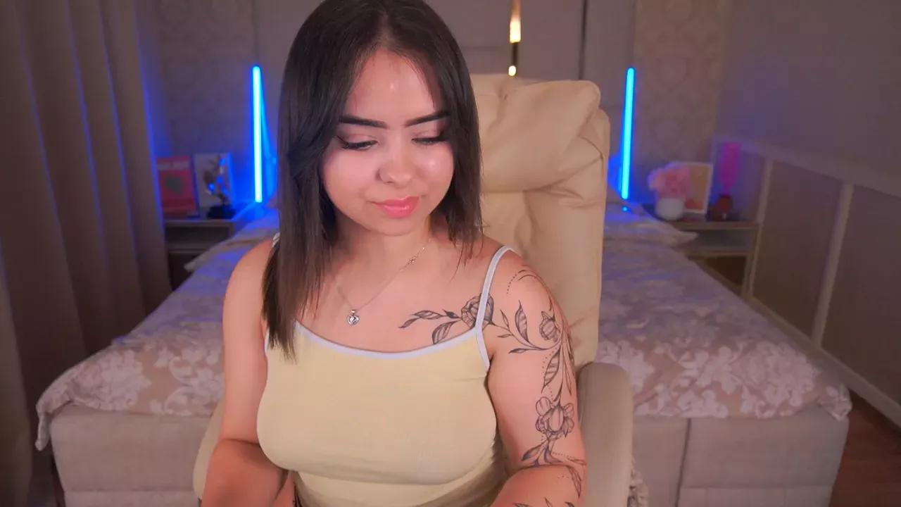 susiewood from Cherry is Freechat