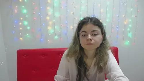 Photos of tinaredly from Cherry is Freechat