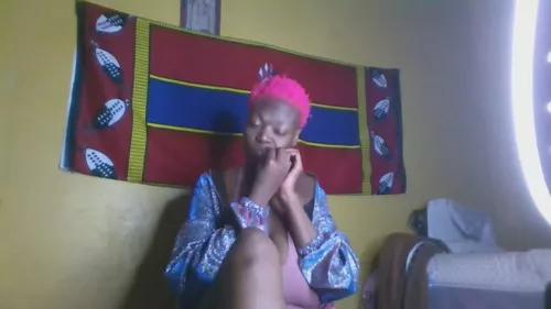 titmonroe from Cherry is Freechat