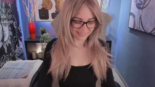 Photos of vanessaewans from Cherry is Freechat