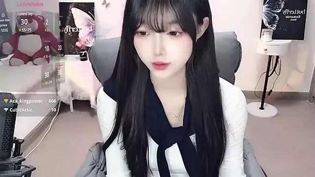 -EEBABY from StripChat is Freechat