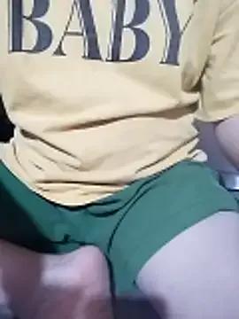 -Hazel-123 from StripChat is Freechat