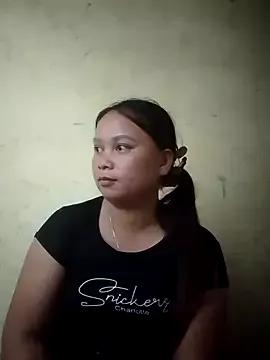 -Kitty-92 from StripChat is Freechat