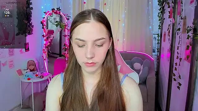 -Marilyn- from StripChat is Freechat
