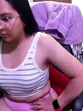 -megan from StripChat is Freechat