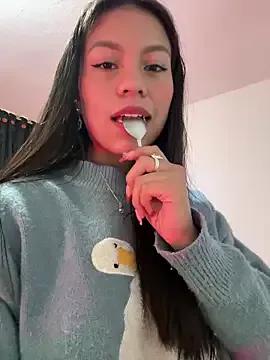 -Selene- from StripChat is Freechat
