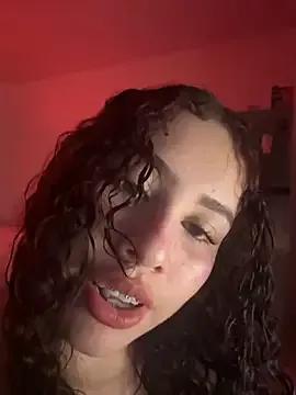 Photos of 18_salo from StripChat is Freechat