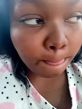 3bigcuteness from StripChat is Freechat