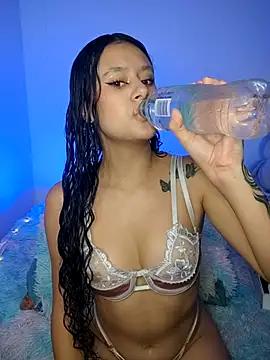Check-out our cam rooms range and converse on a personal level with our delicious livecams streamers, showing off their spicy curves and toys.