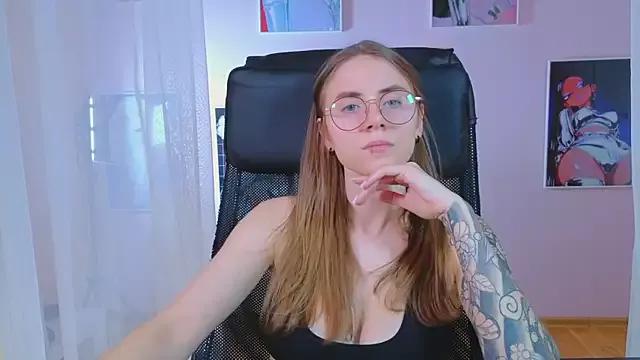 _AnnaStark_ from StripChat is Freechat