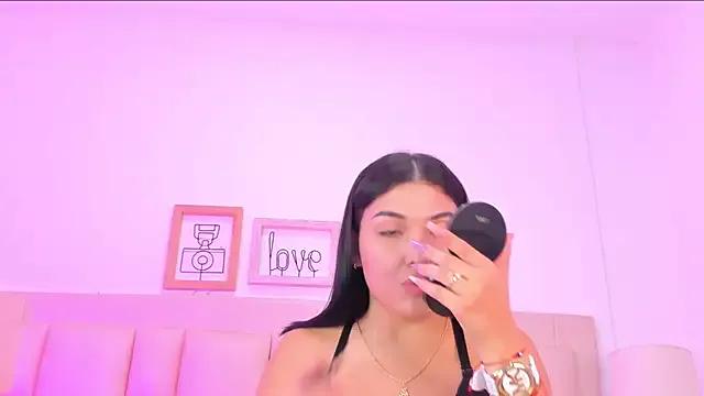 _brenda_becker from StripChat is Freechat
